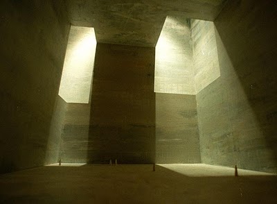 simulacion-del-interior-del-monumento-a-la-tolerancia-el-proyecto-de-eduardo-chillida-para-tindaya